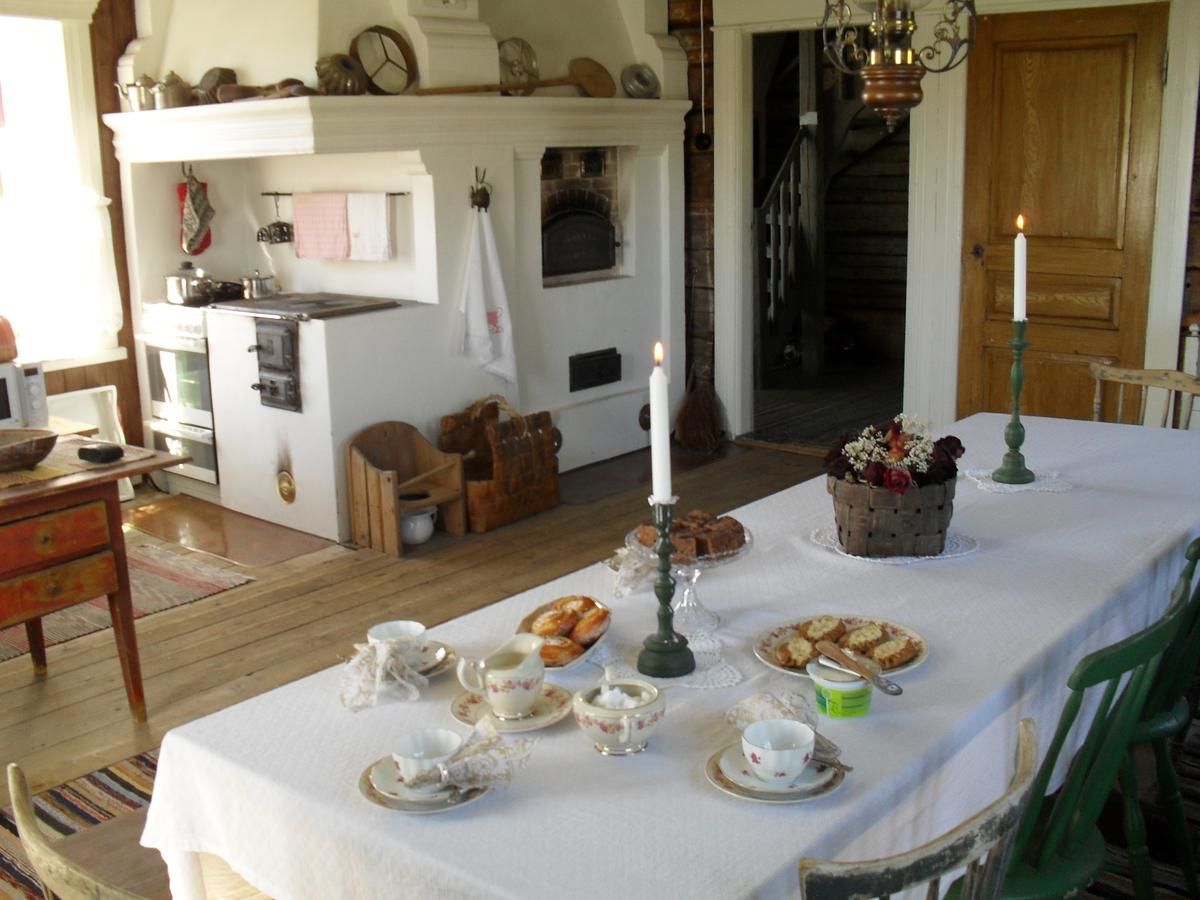 Фермерские дома Old Farmhouse Wanha Tupa Кристийнанкаупунки-23